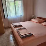 6585b Apartment Starigrad Paklenica