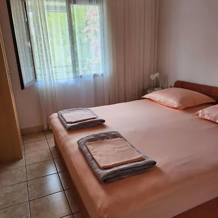 6585b Apartment Starigrad Paklenica