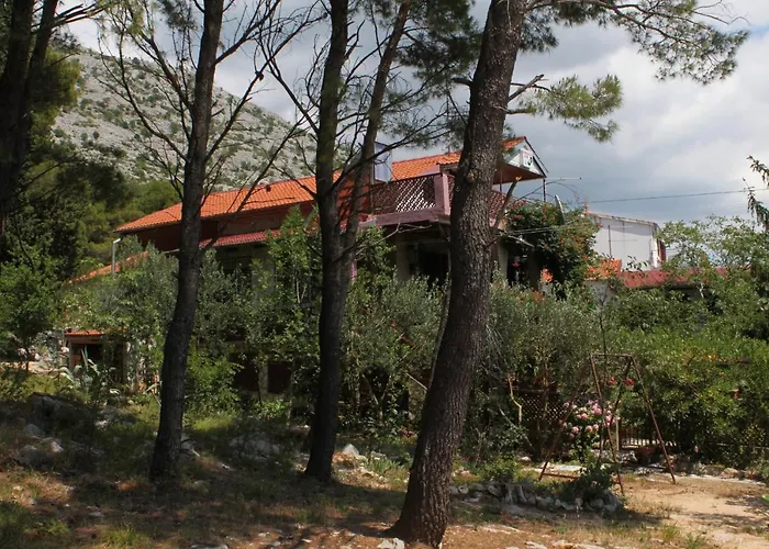 Starigrad 6585b Апартаменты *